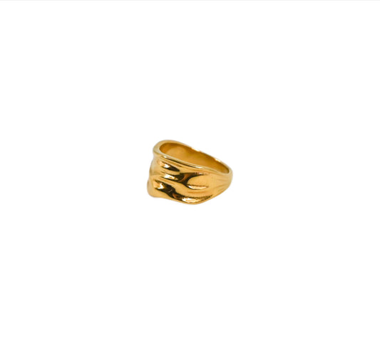 chunky gold ring