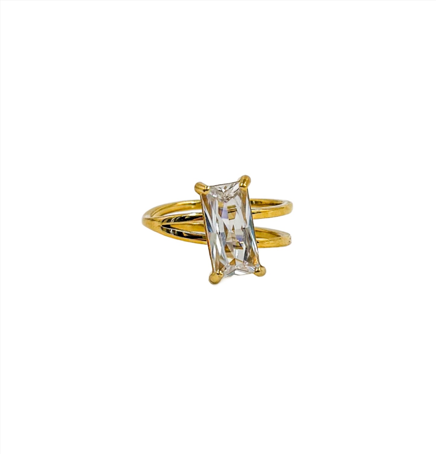 large cubic rectangle crystal on gold band